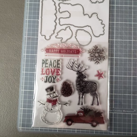 Recollections "Christmas - Noel" Stamp & Die Collection - Picture 3 of 3